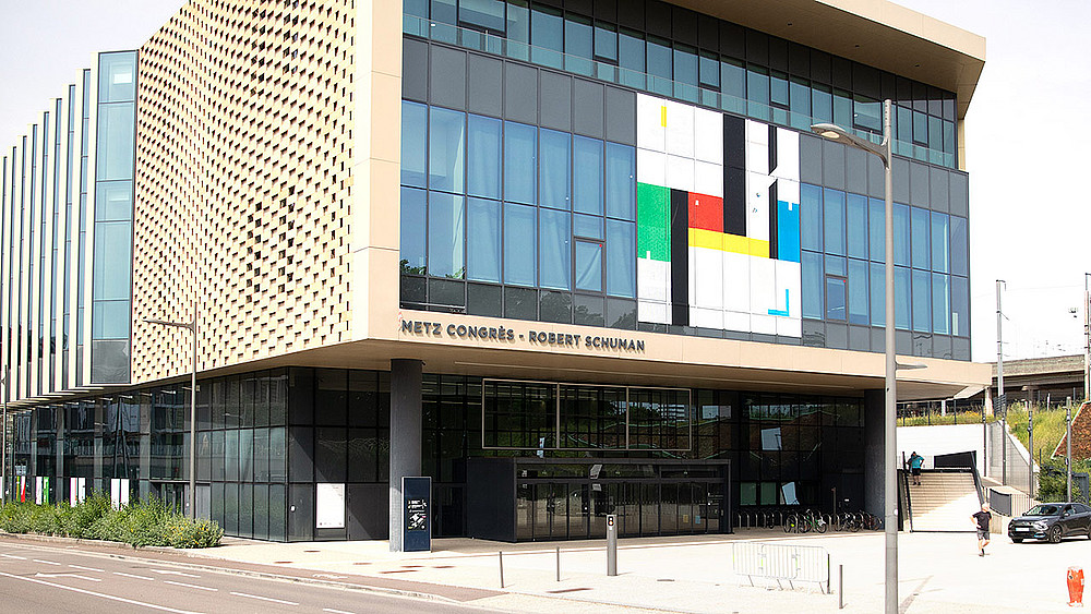 Façade du centre de Congrès de Metz Robert Schuman